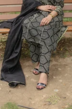 2pc lawn suit-Printed (Stitched) - Image 3